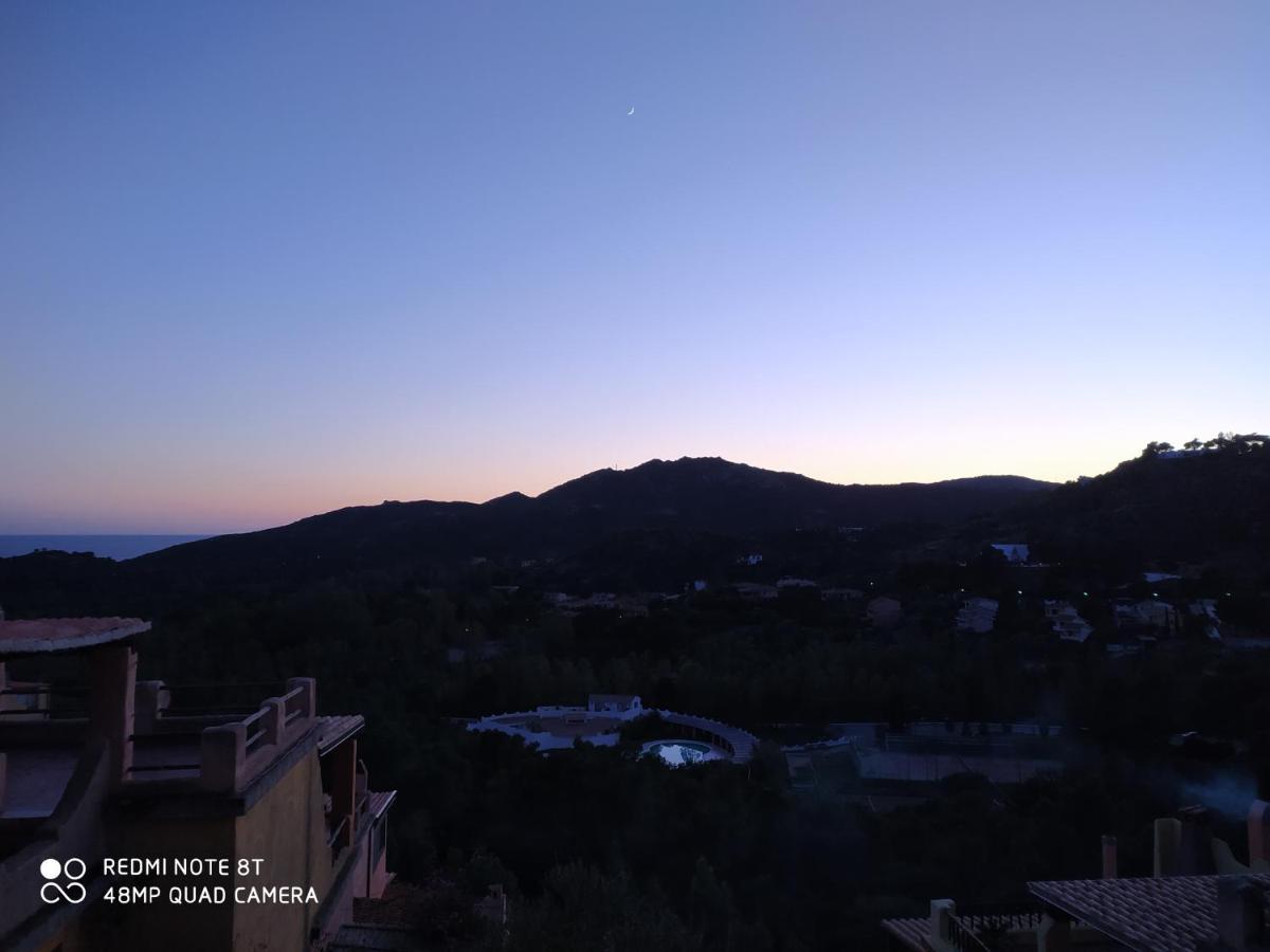 Capo Blu - Santa Margherita di Pula Villa Esterno foto