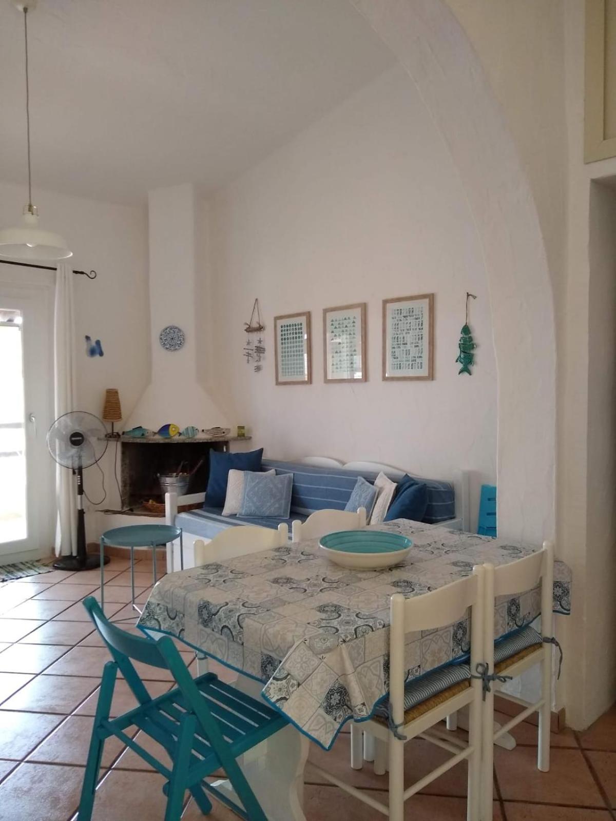 Capo Blu - Santa Margherita di Pula Villa Esterno foto